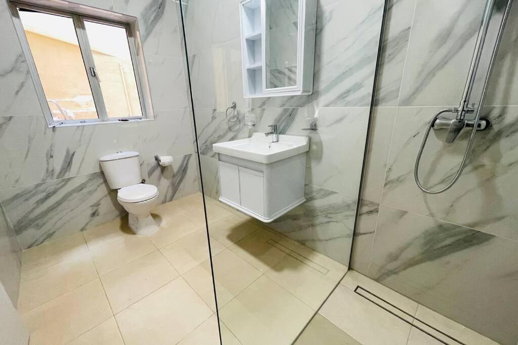 2 Bed Apt In Heart Of St Julians - 5Min From Seafront Saint Julian's Eksteriør billede
