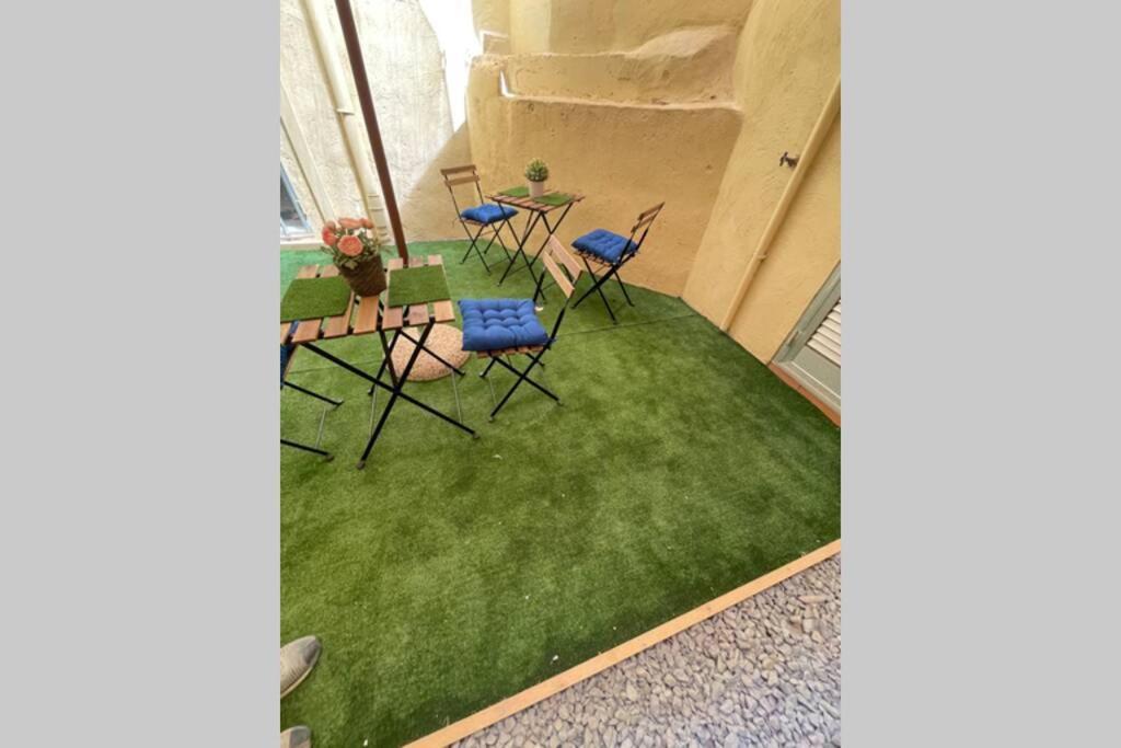 2 Bed Apt In Heart Of St Julians - 5Min From Seafront Saint Julian's Eksteriør billede
